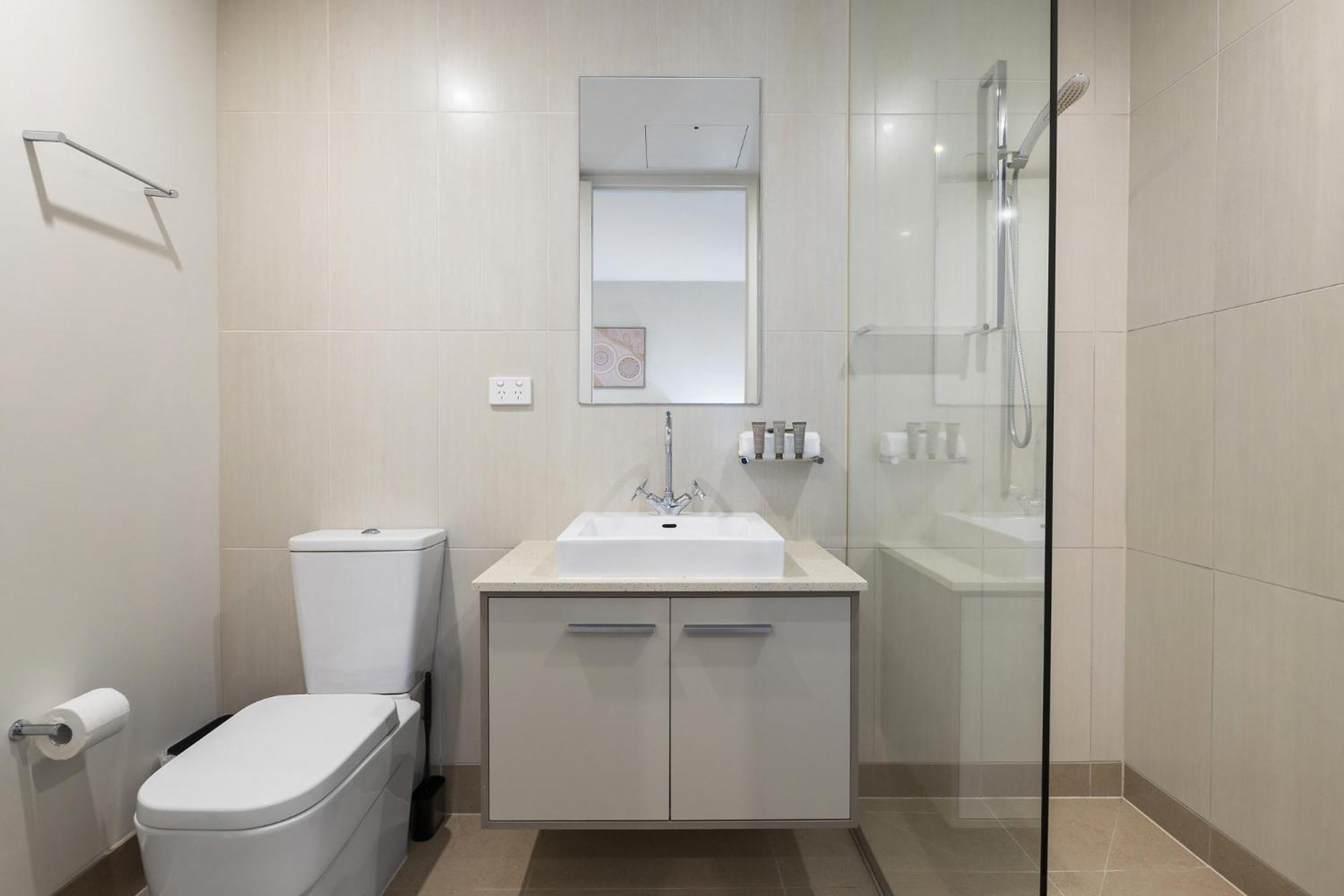 Oceanfront 2-Bed With Balcony & Study Nook Apartment Geelong Exterior photo